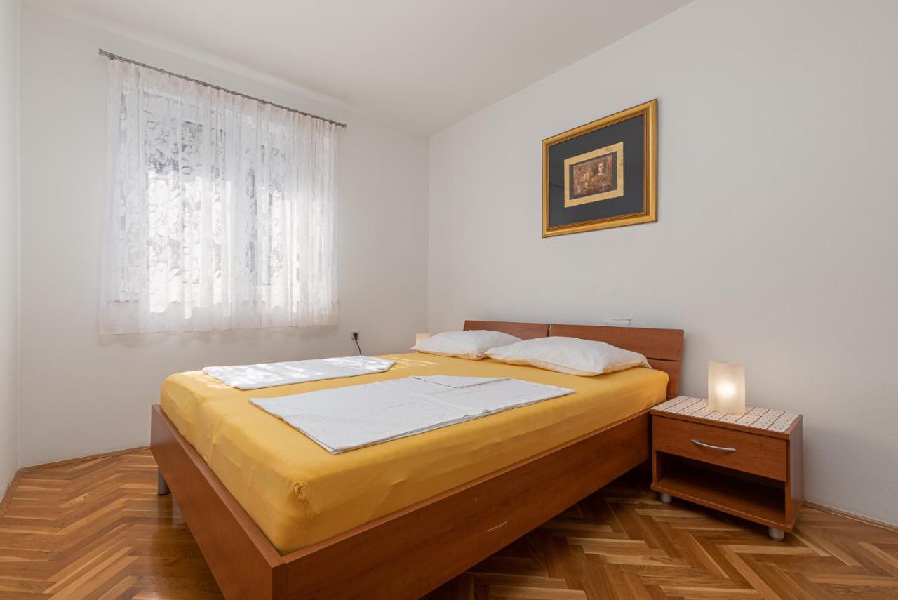 Haus Eva Apartment Novigrad  Exterior photo